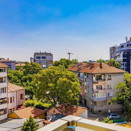 Cityscape Retreat 1Bd Flat In The Heart Of Plovdiv Apartment Екстериор снимка
