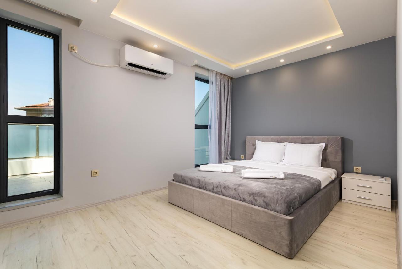 Cityscape Retreat 1Bd Flat In The Heart Of Plovdiv Apartment Екстериор снимка